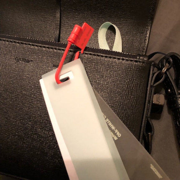 OFF-WHITE Brand new diagonal black crossbody bag - Picture 7 of 7